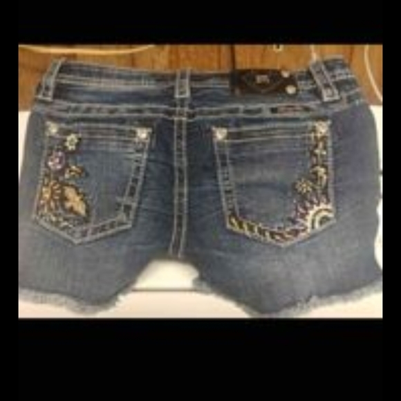 Miss Me Peace, Doves, Sun Jean Shorts Girls Size 16 - Picture 5 of 5